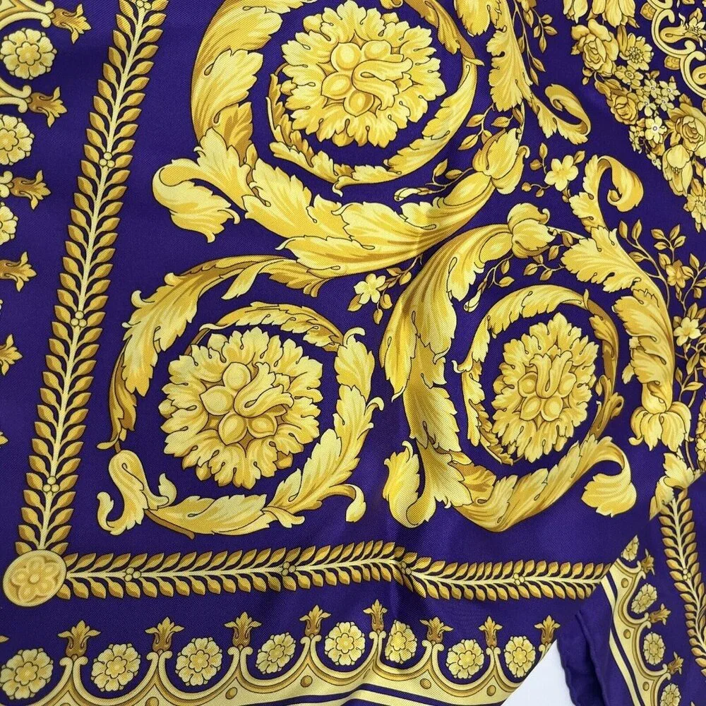 Versace Barocco 100% Silk Purple Square Scarf Retail $575 New with Reticket Tag